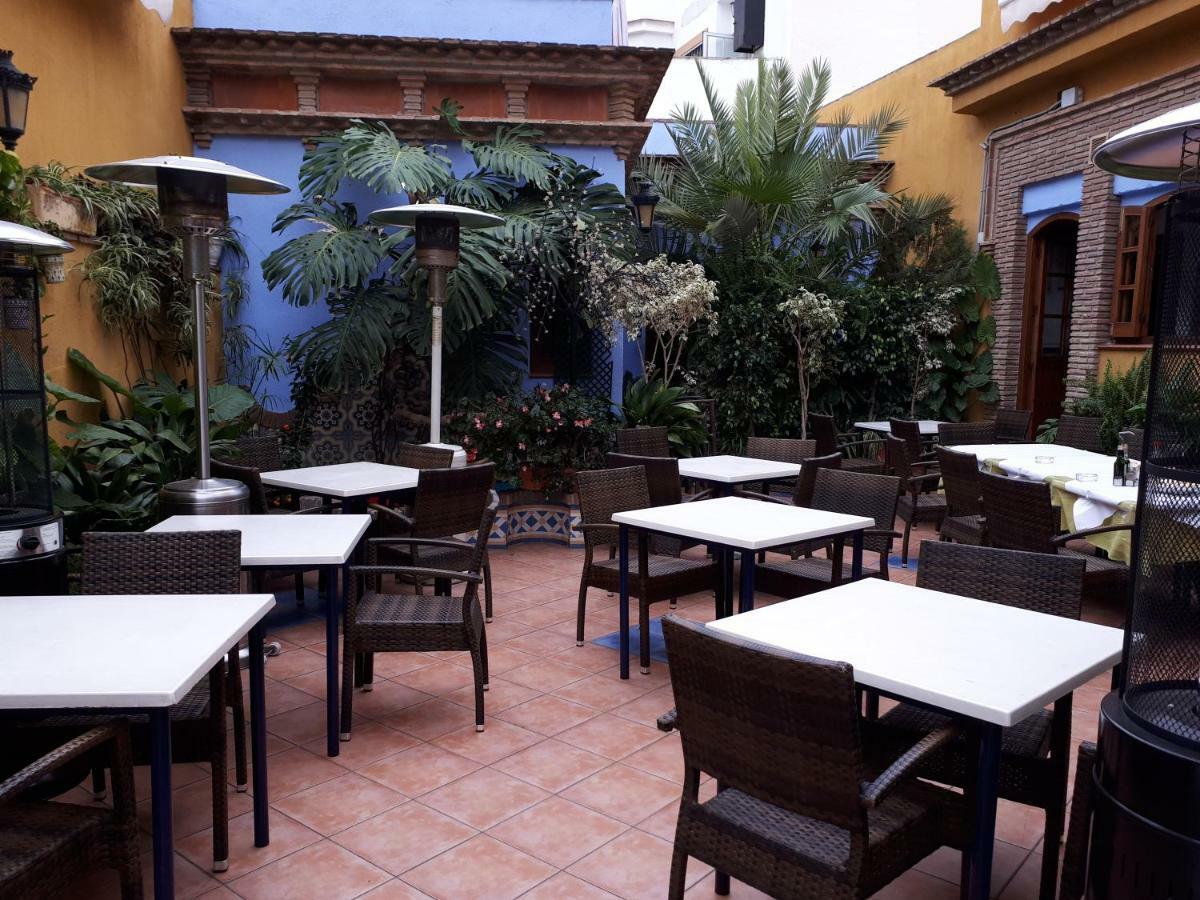 Calle Antonio Millon Nerja Buitenkant foto